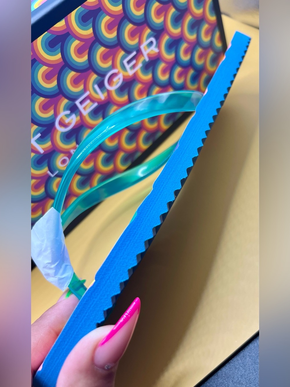 Kurt Geiger London Kensington Q Flip Flops w/Eagle Head Emblem. Sz. 8 & 7 NIB - Picture 6 of 8